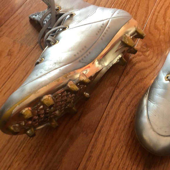 Under Armour highlight mc cleats - Picture 2 of 8